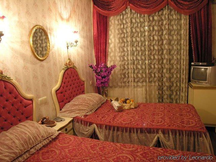 Romantic Hotel Istambul Quarto foto